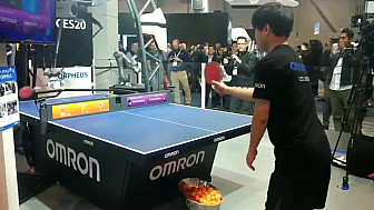 CES 2020 de Las Vegas : Ping pong training with a #robot !  #CES2020 de #LasVegas @jblefevre60 @Ym78200 @pierrepinna @ipfconline1 @labordeolivier @tewoz @PironTristan @MichaGUERIN